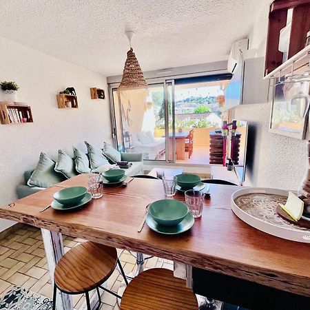 Cosy Deux Pieces Pour 4 Personnes En Centre Ville Classe Cavalaire-sur-Mer Exterior photo